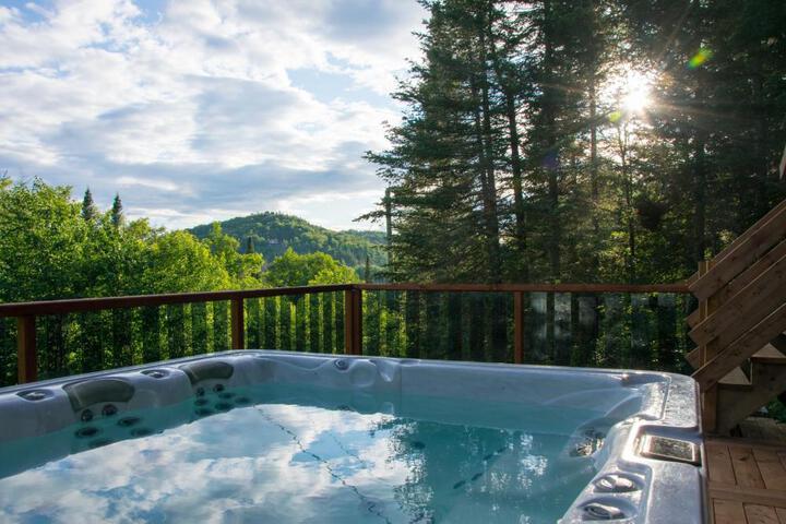 Breathtaking log house with HotTub - Winter paradise in Tremblant