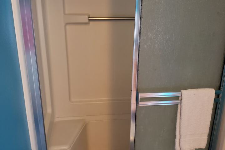 Room 22 of 36