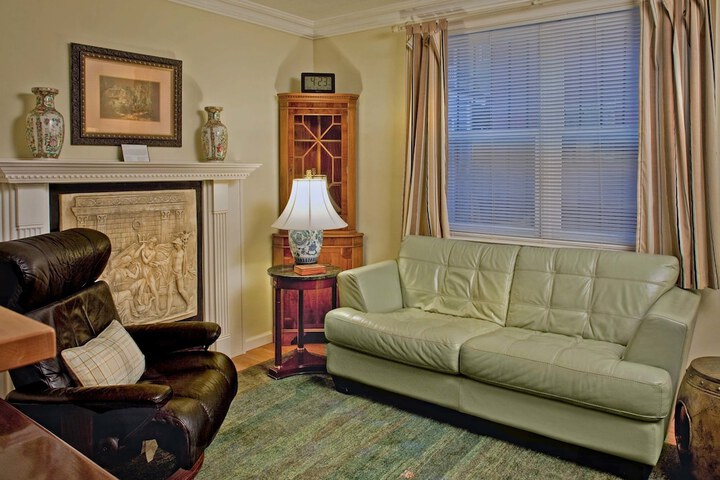 Room 7 of 20