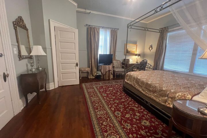 Room 26 of 55