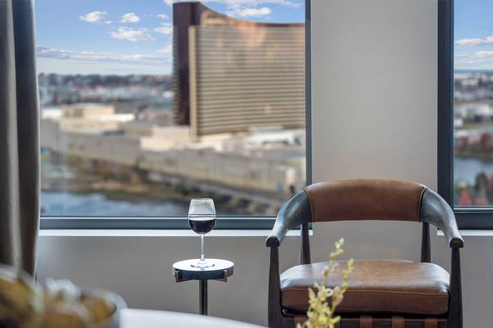 Hyatus Designer Residences Somerville