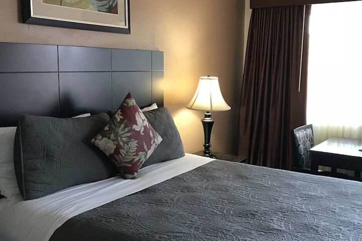 Room 34 of 54