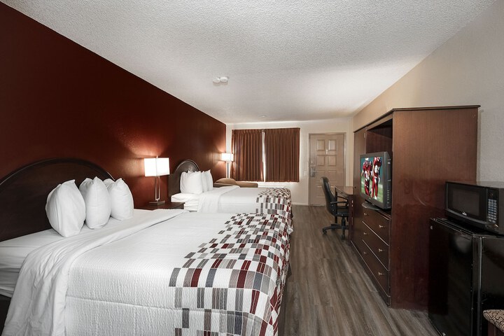 Room 13 of 24