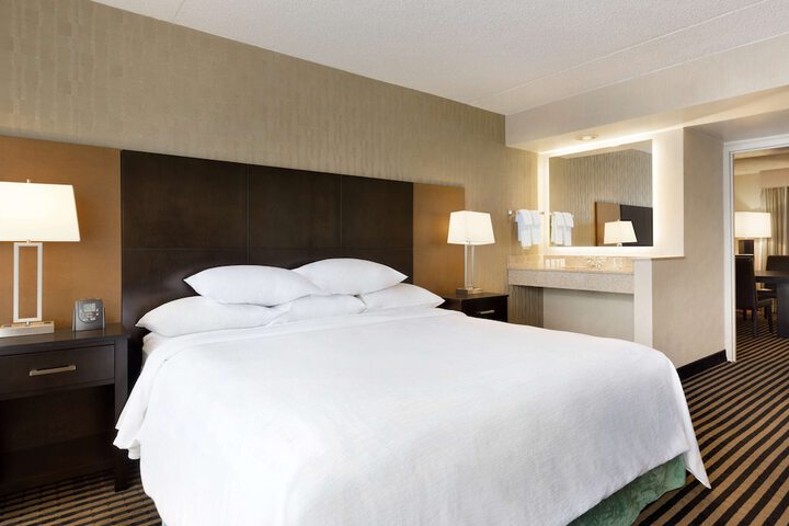 Embassy Suites by Hilton Piscataway Somerset