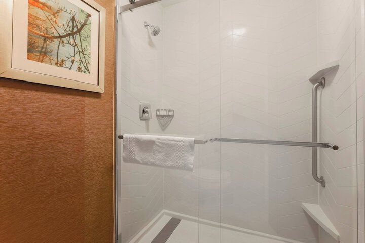 Room 12 of 29