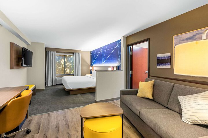 Comfort Suites Vacaville-Napa Valley Area