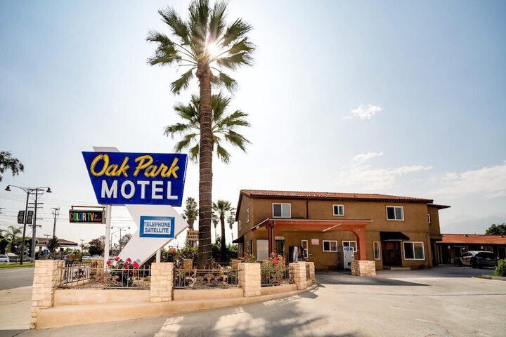 Hotel 7 of 28