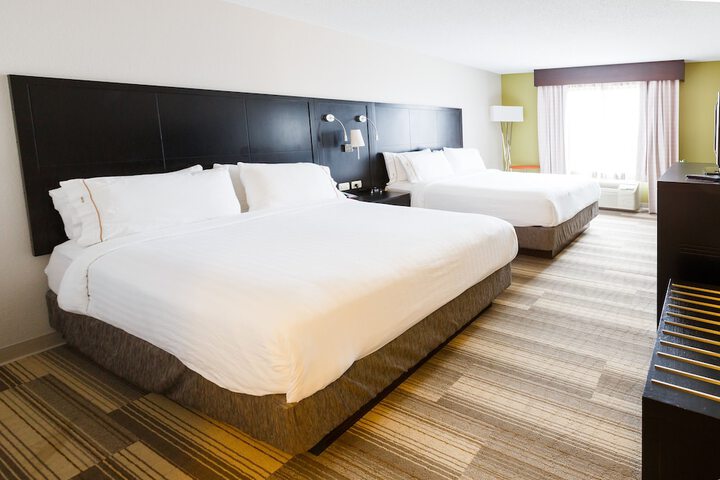 Holiday Inn Express & Suites Shelbyville by IHG