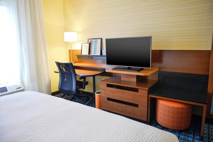 Room 19 of 36
