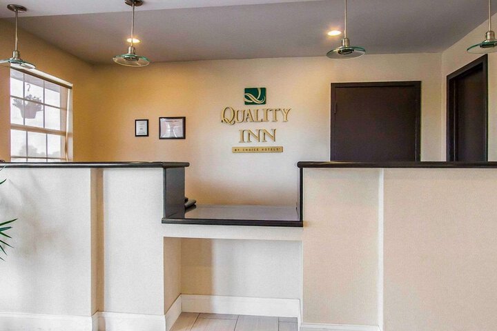 Quality Inn Cairo I-57