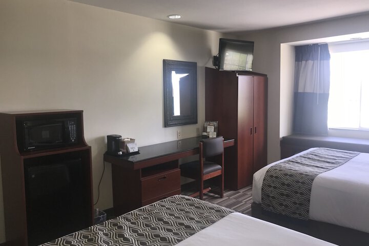 Room 41 of 67