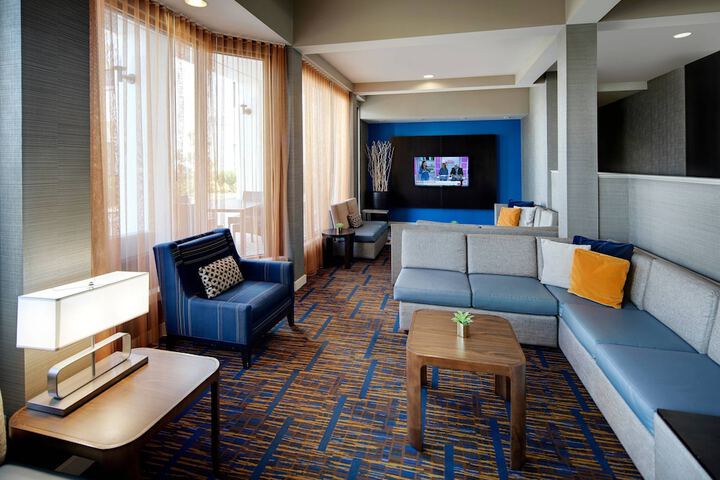 Hotel Interior 15 of 39