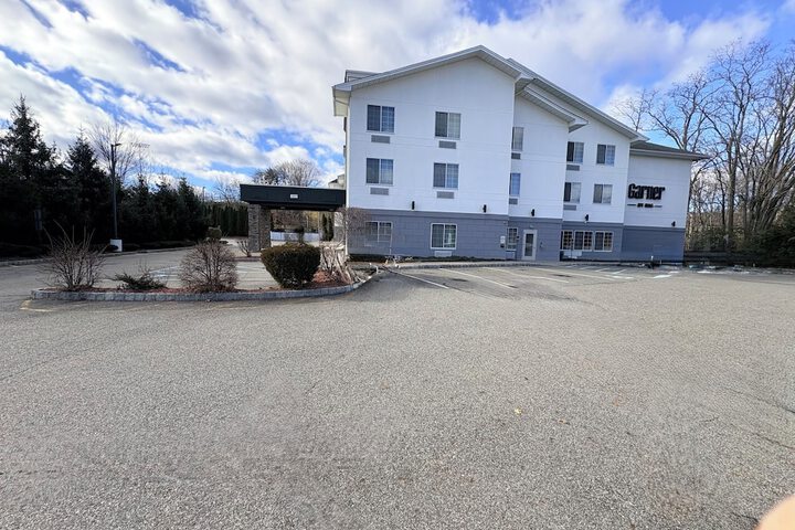 Garner Hotel Mahwah by IHG