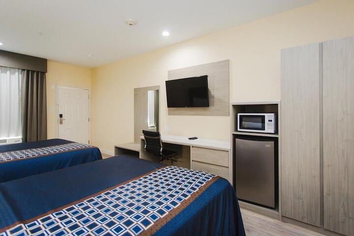 Room 40 of 49