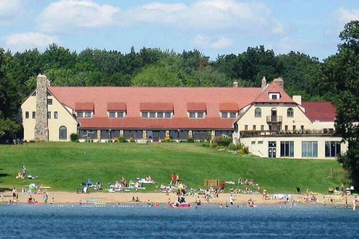Potawatomi Inn & Cabins