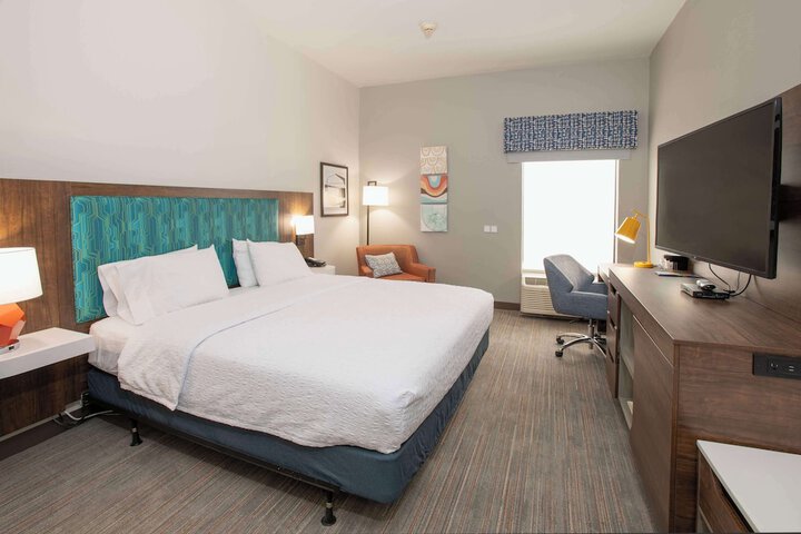 Room 34 of 72