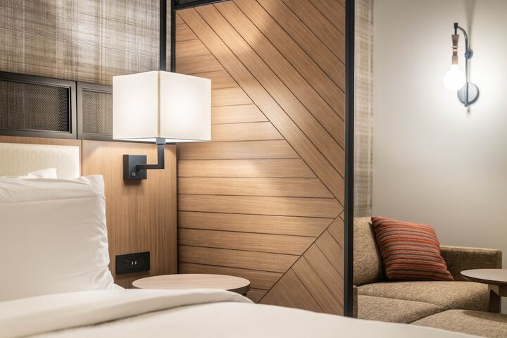 Room 44 of 86