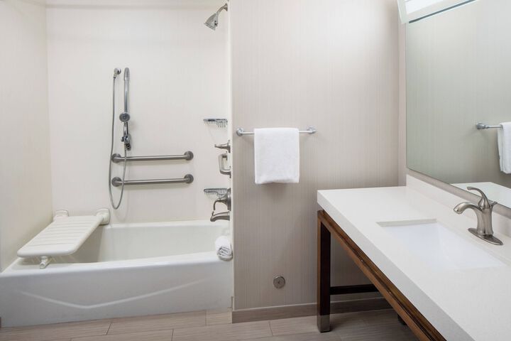 Courtyard by Marriott Lubbock Downtown / University Area