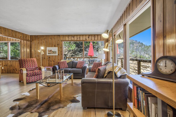 Adventure Cabin