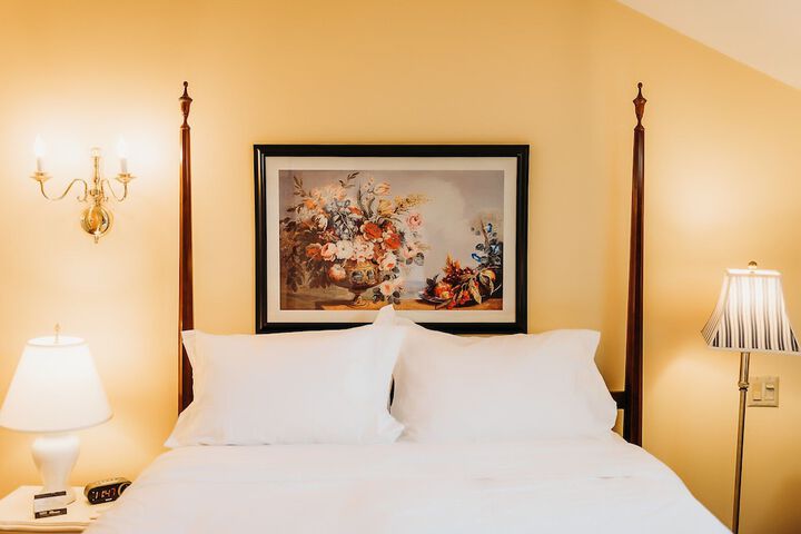 Room 27 of 35