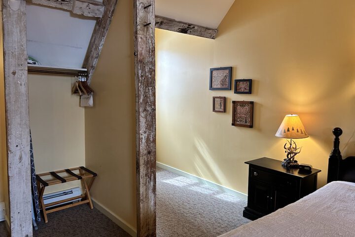Room 47 of 260