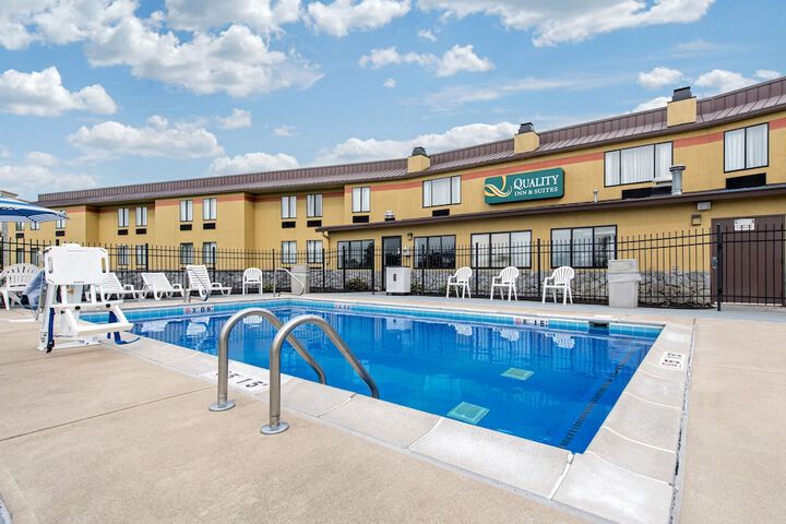 Pool 3 of 35