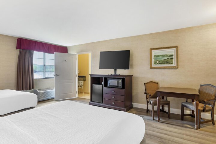 Best Western Plus Vineyard Inn & Suites