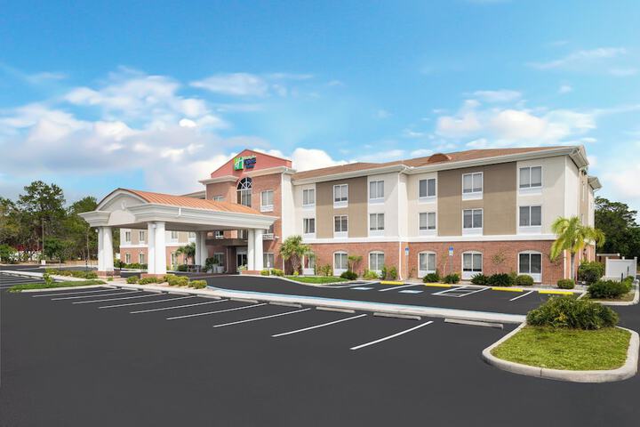 Hotel 3 of 67