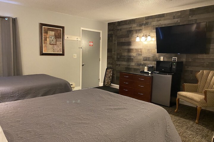 Room 40 of 61