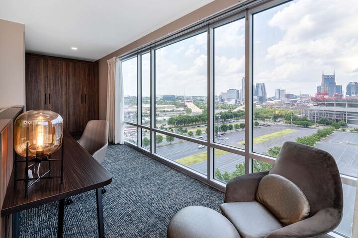 Room 20 of 33
