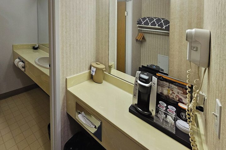 Perfect Inns & Suites