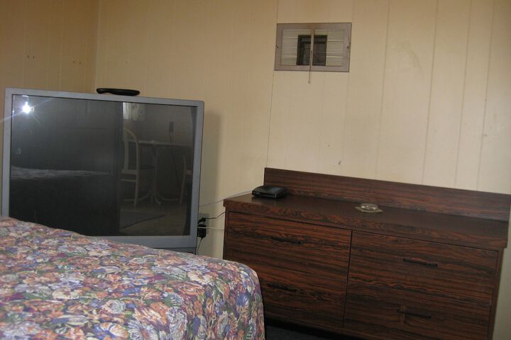 Room 75 of 88