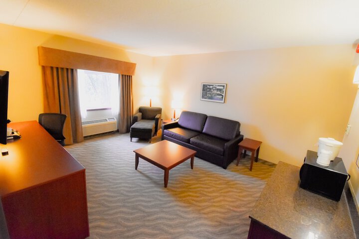 Room 14 of 42