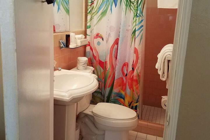 Room 137 of 218