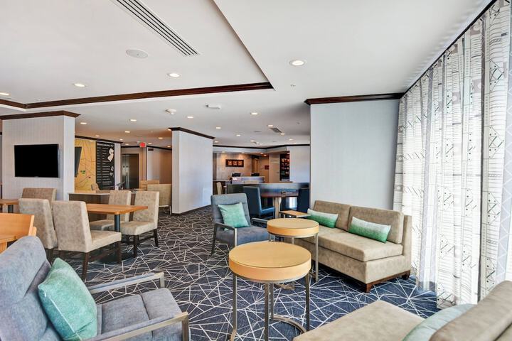 Hotel Interior 14 of 32