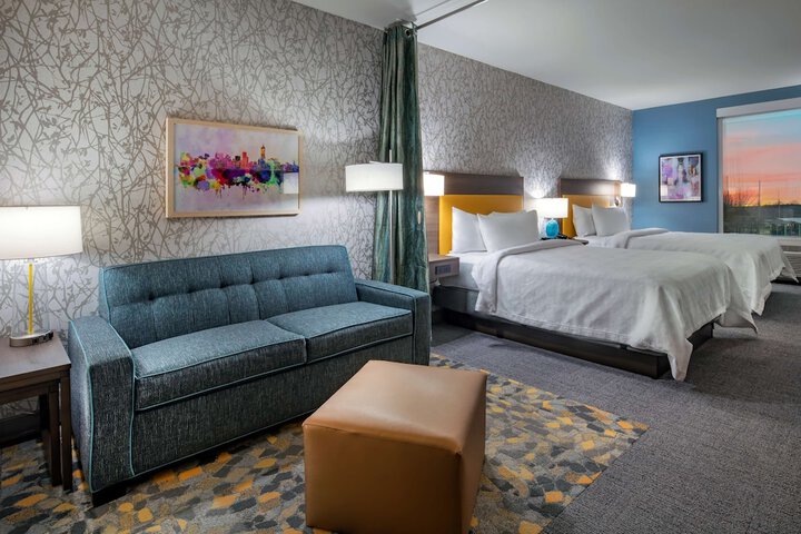 Room 10 of 46