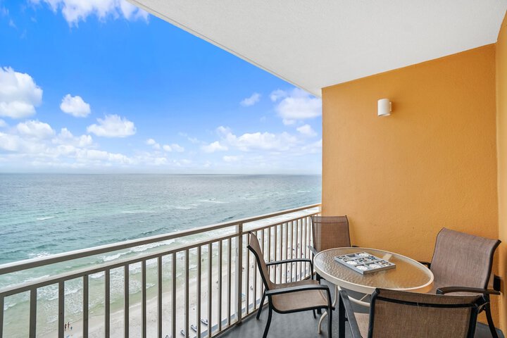 Terrace/Patio 942 of 954