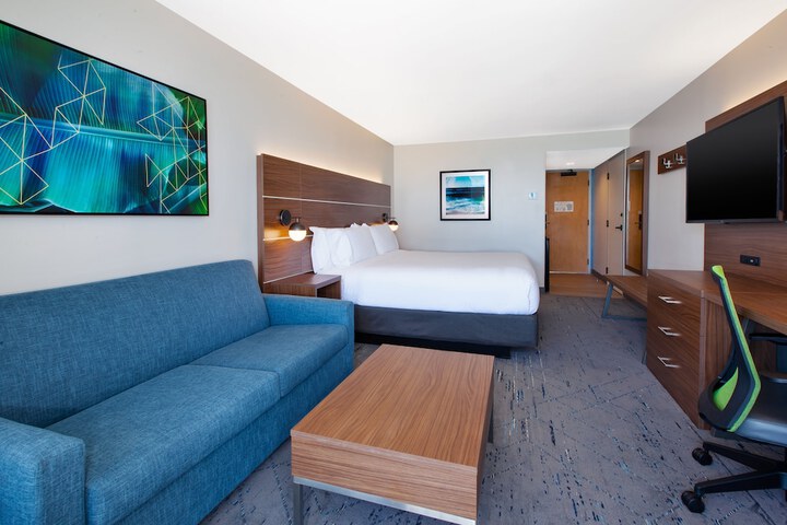 Room 19 of 41