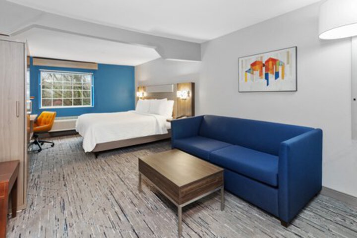 Room 61 of 124