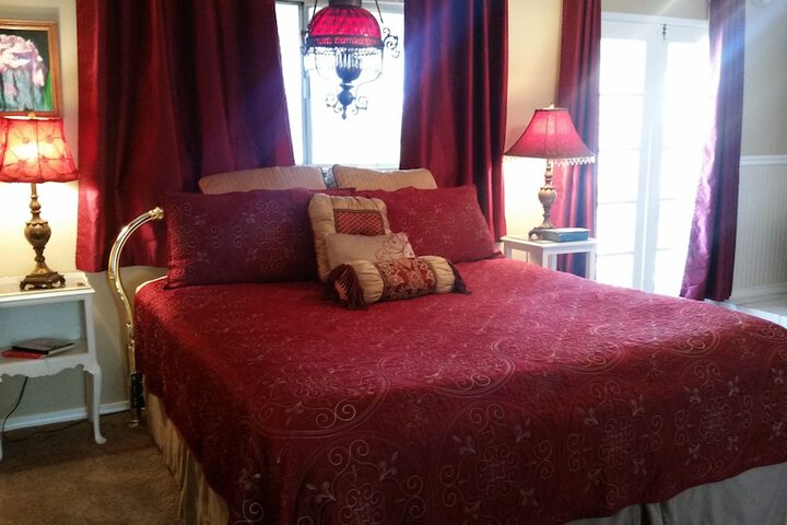 Room 43 of 71