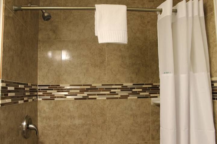 Room 17 of 29