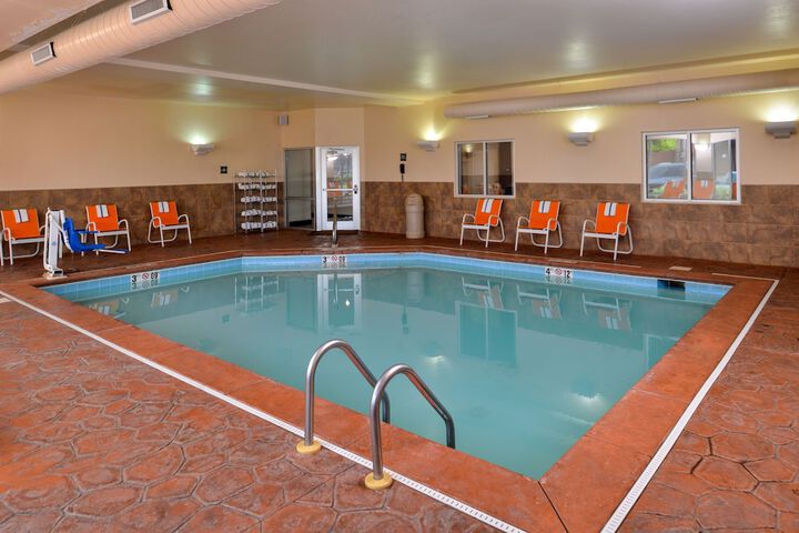 Pool 12 of 50