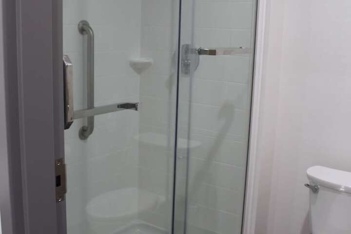 Room 16 of 47