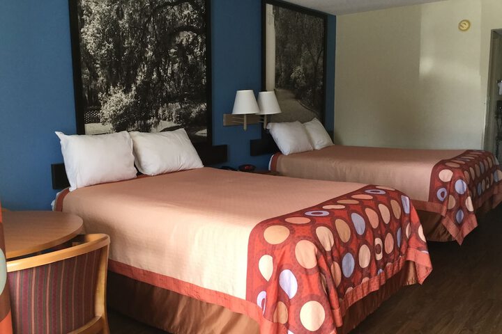 Room 20 of 24