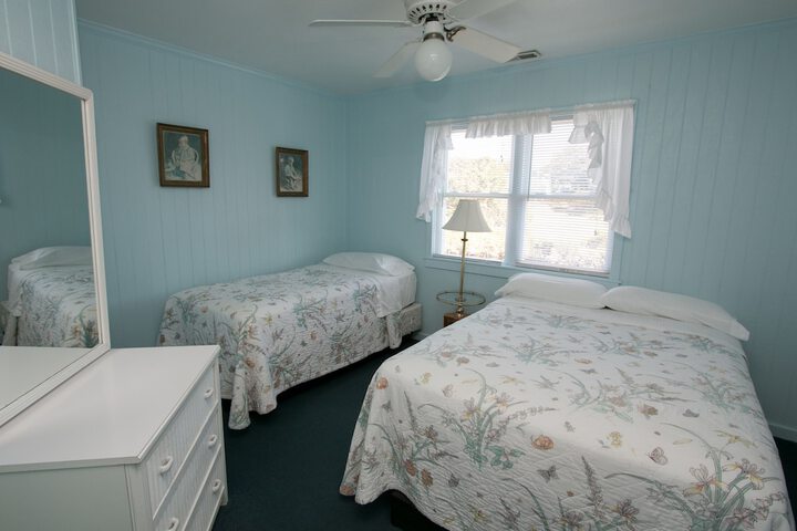 Room 125 of 156