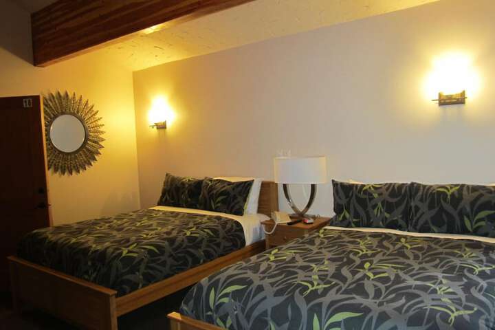 Room 13 of 37