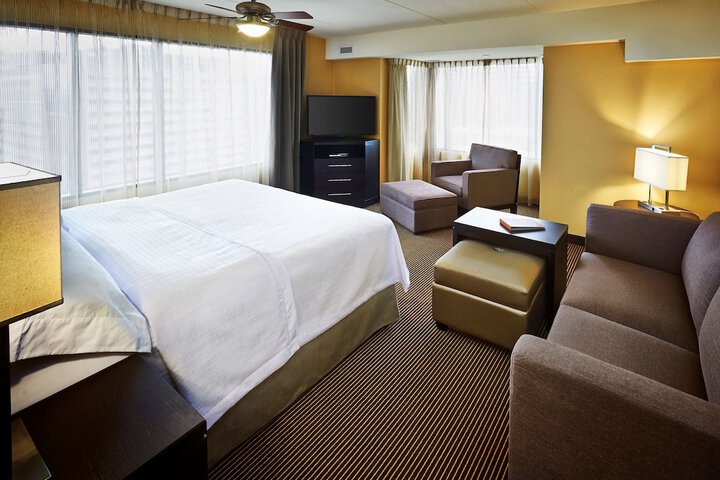 Homewood Suites by Hilton Hamilton Ontario, Canada