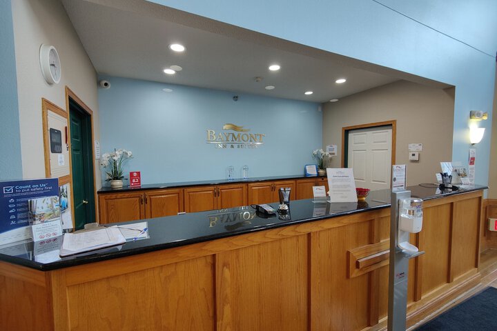 Baymont by Wyndham Albany MN