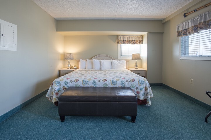 Biscayne Suites