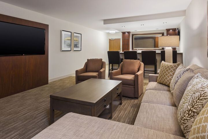 Holiday Inn Express & Suites Medina by IHG